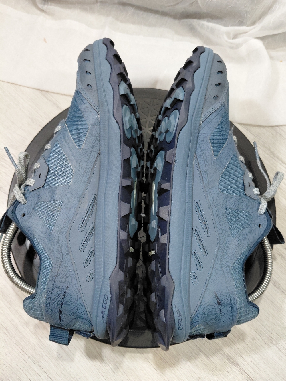 Altra Womens Lone Peak 6  Lightweight Trail Running Shoes Blue & Black SIZE 9.5 - Picture 5 of 13